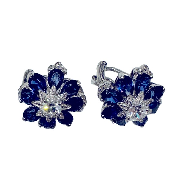 Spectacular high-end vintage costume diamond and sapphire floral earrings. EUC - Picture 3 of 3